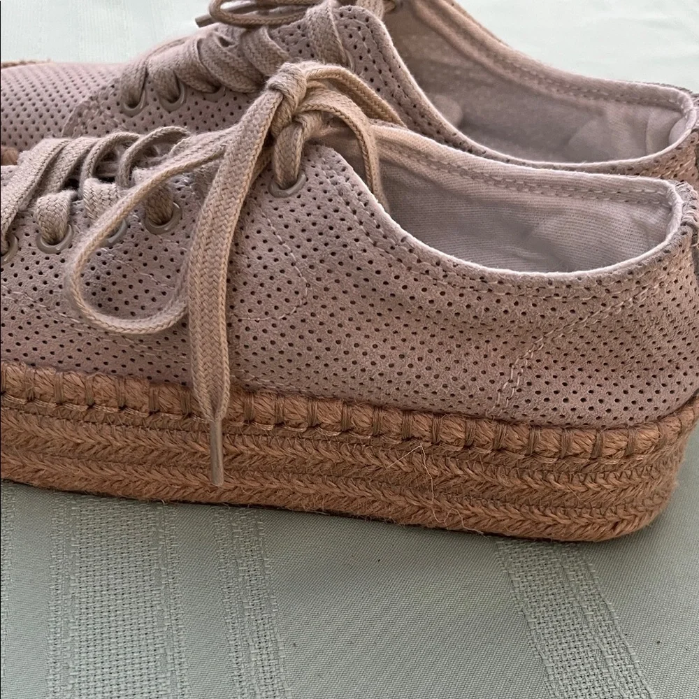 Women’s Blush Tan Platform Espadrille Sneakers size 5